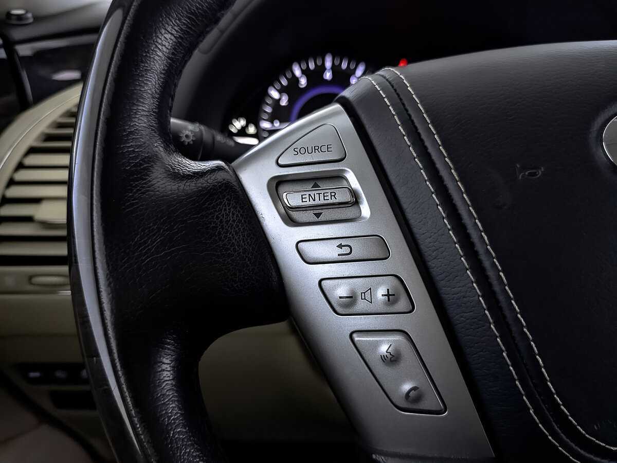 Infiniti QX80, 2018 Фото №28