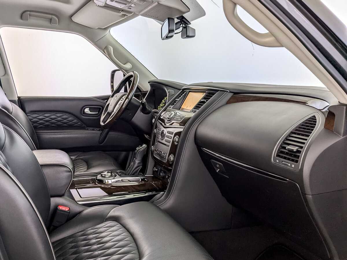 Infiniti QX80, 2018 Фото №11