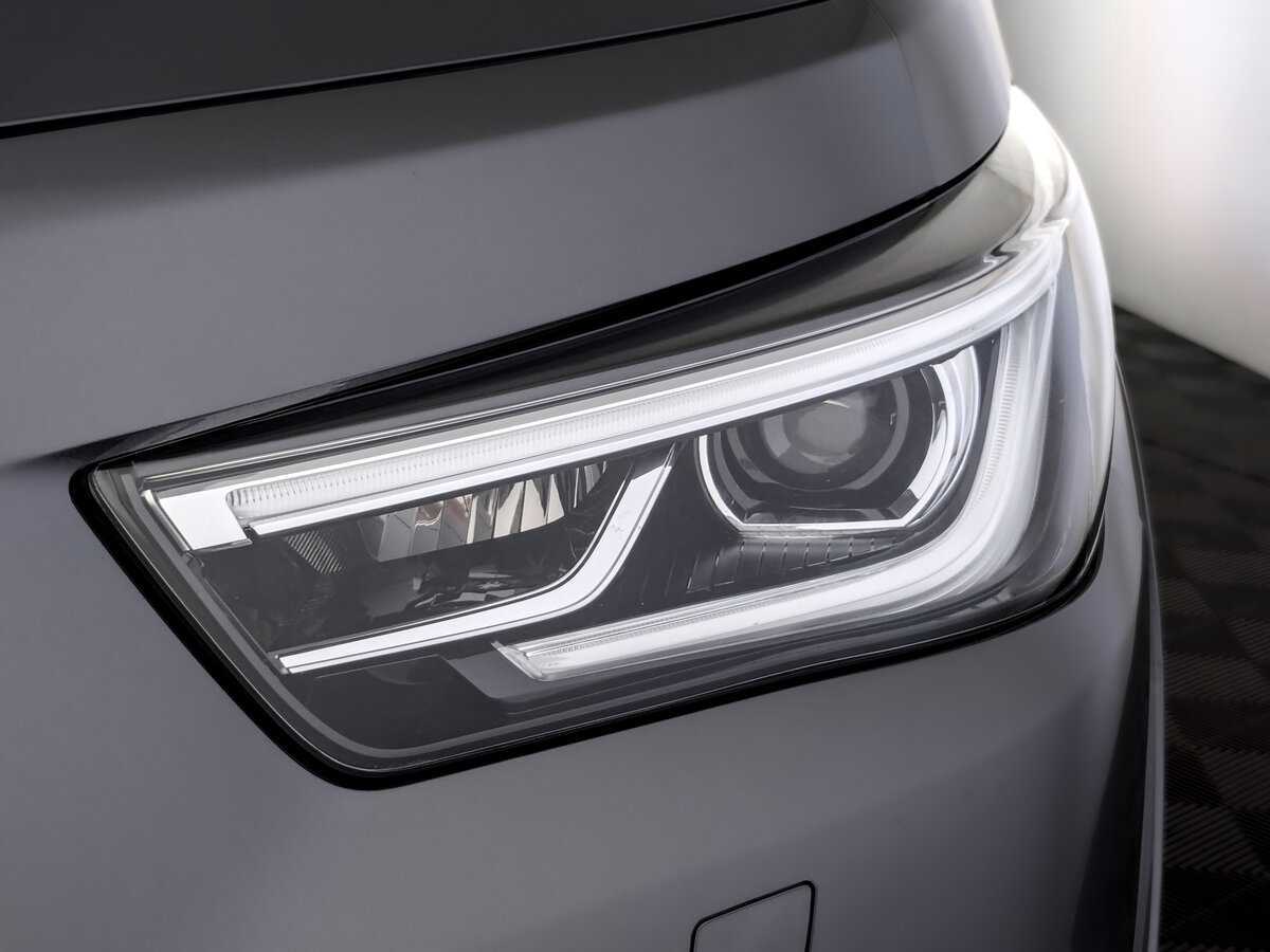 Infiniti QX80, 2018 Фото №17