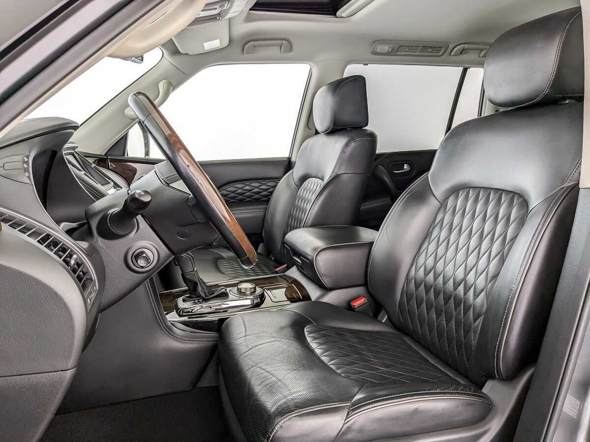 Infiniti QX80, 2018 Фото №20
