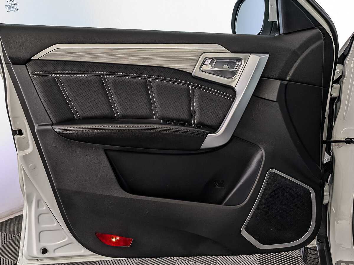 Geely Emgrand X7, 2018 Фото №17