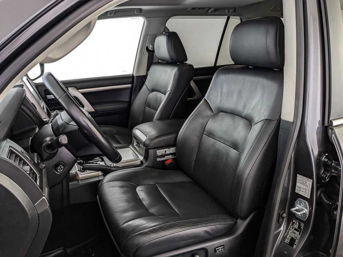 Toyota Land Cruiser, 2019 Фото №18