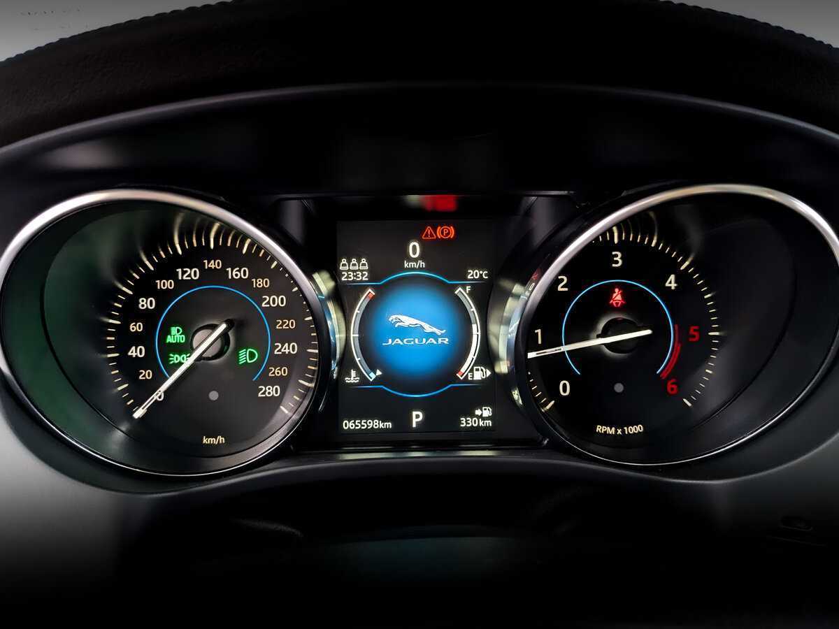 Jaguar F-Pace, 2020 Фото №13