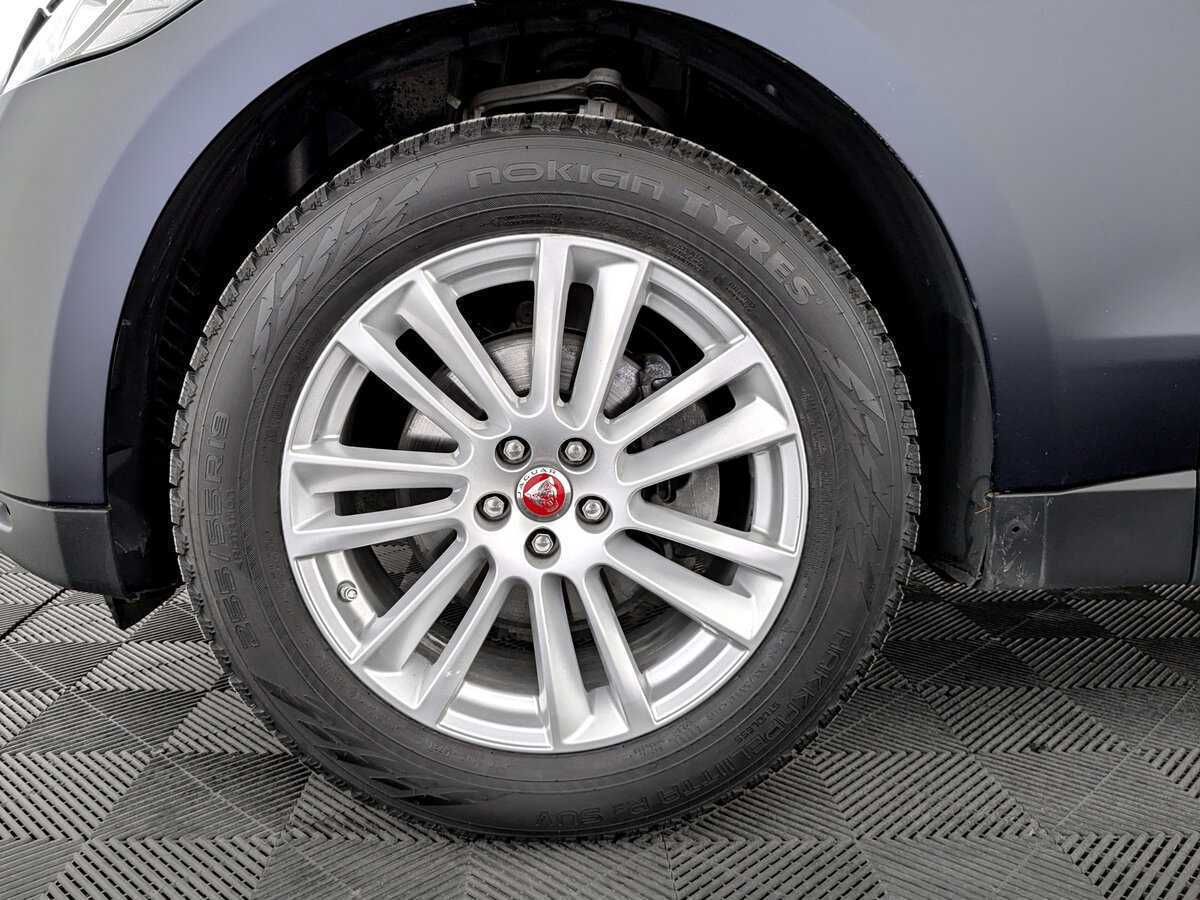 Jaguar F-Pace, 2020 Фото №18