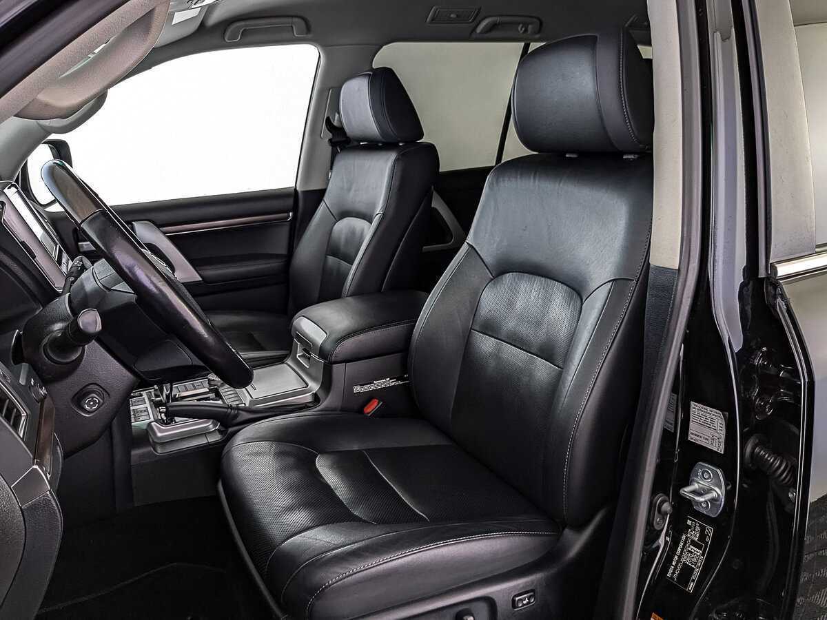 Toyota Land Cruiser, 2018 Фото №20