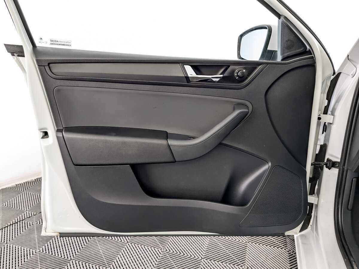 Skoda Rapid, 2019 Фото №19