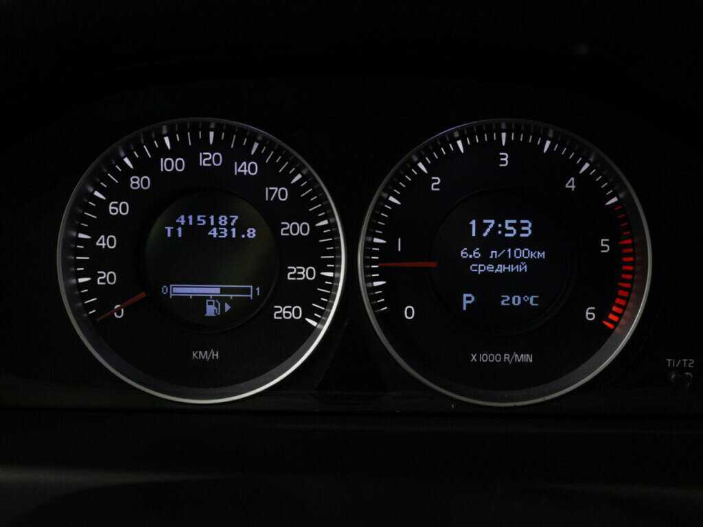 Volvo XC70, 2011 Фото №12