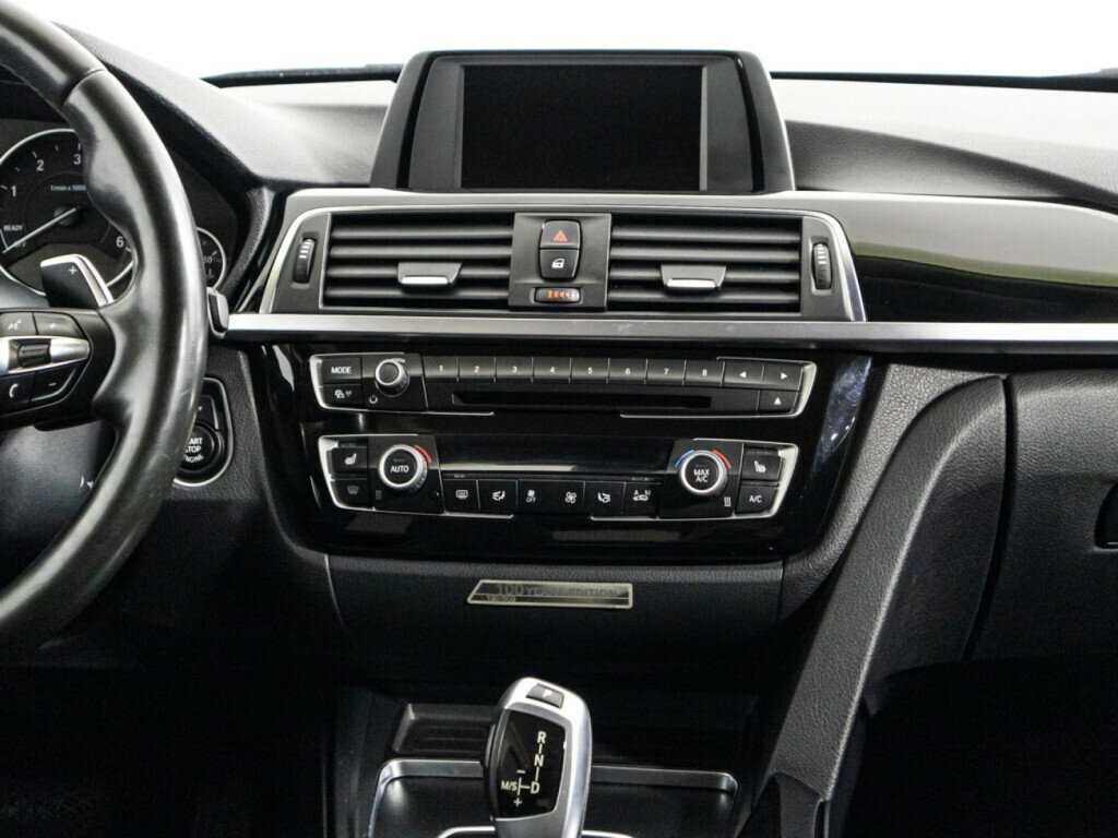 BMW 3 серии 320d xDrive, 2016 Фото №14