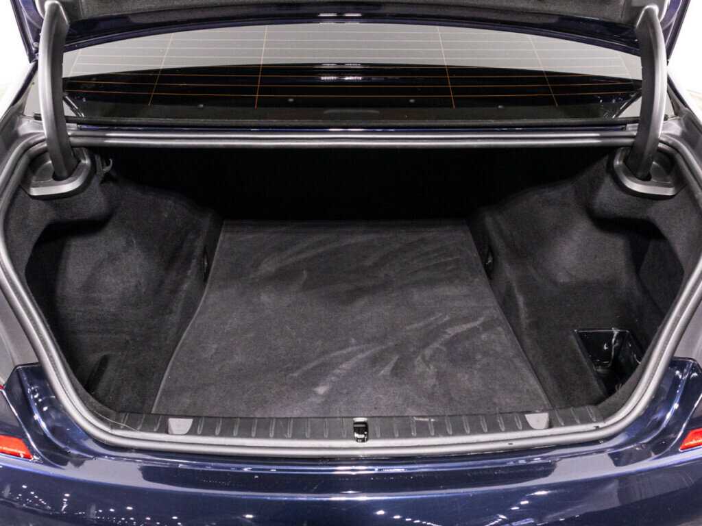 BMW 7 серии 730i, 2016 Фото №13