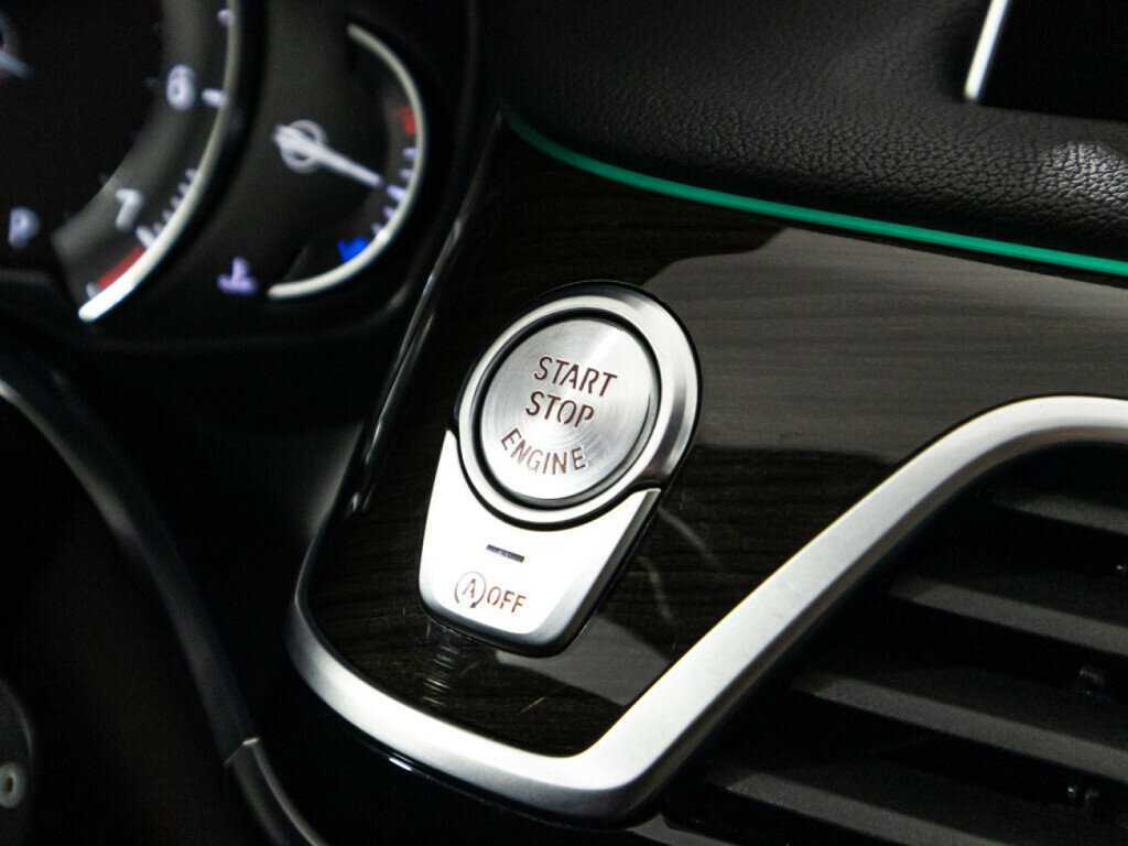 BMW 7 серии 730i, 2016 Фото №21