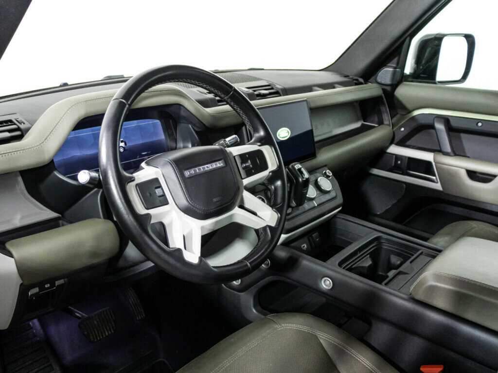 Land Rover Defender 110, 2021 Фото №11