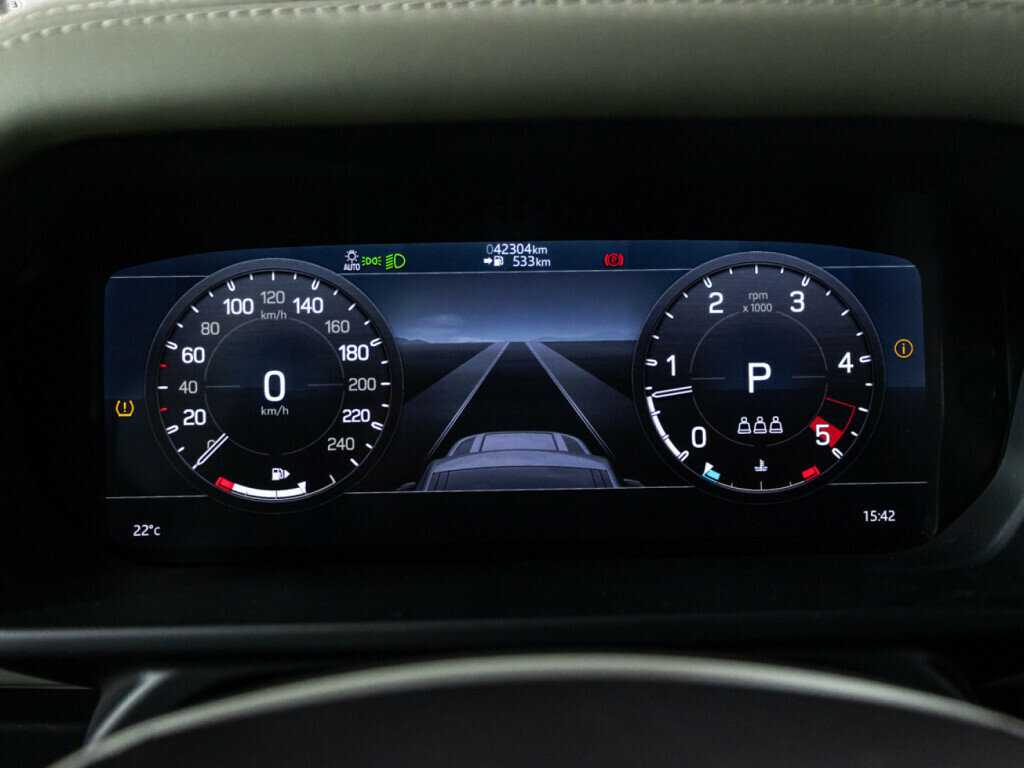 Land Rover Defender 110, 2021 Фото №12