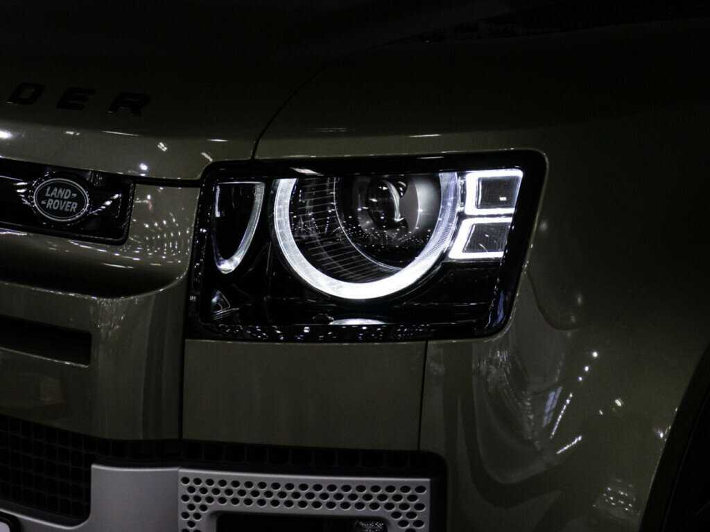 Land Rover Defender 110, 2021 Фото №28