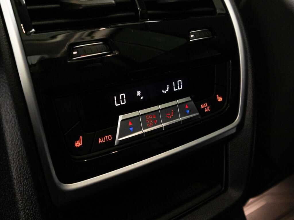 BMW X7 40i, 2020 Фото №29