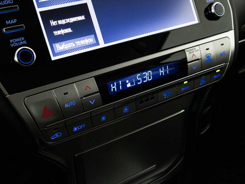 Toyota Land Cruiser Prado, 2022 Фото №17