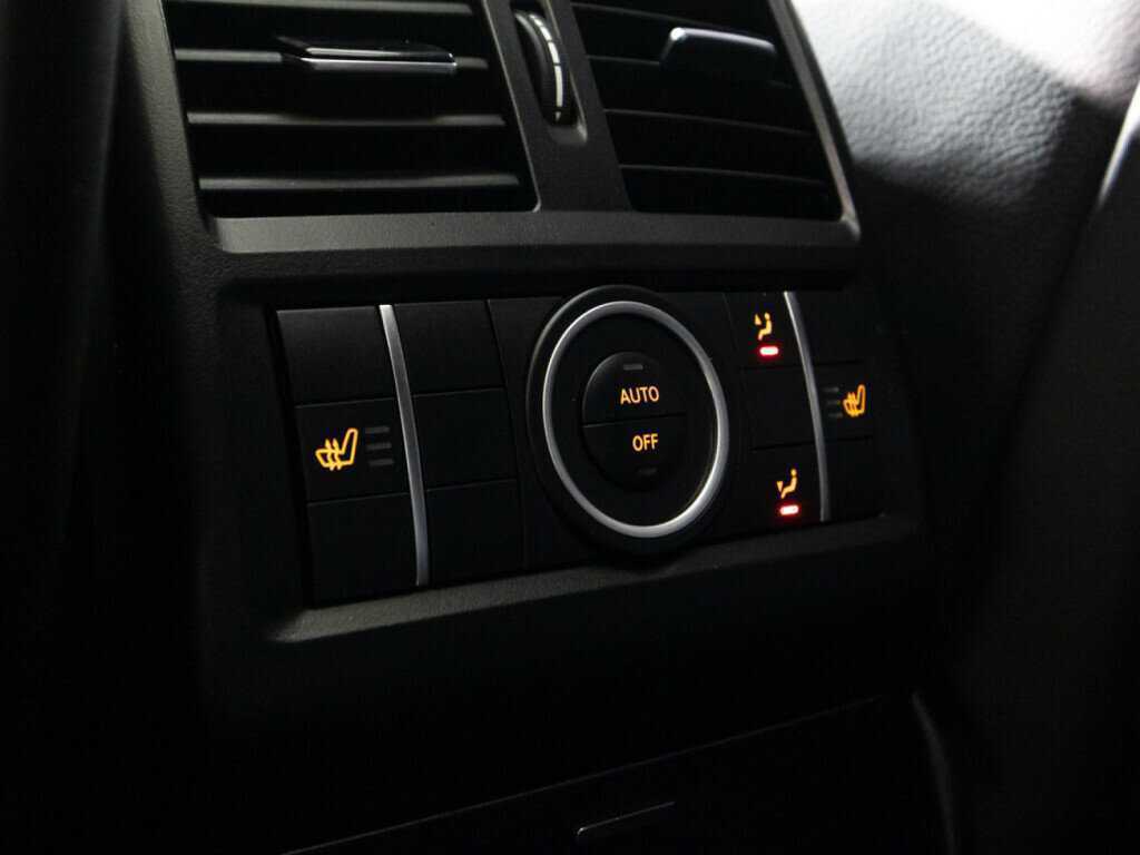 Mercedes-Benz GLE 300, 2017 Фото №21