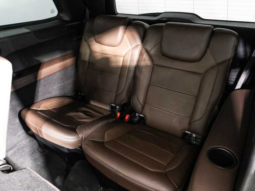 Mercedes-Benz GL-Класс 350 CDI BlueTEC, 2015 Фото №21