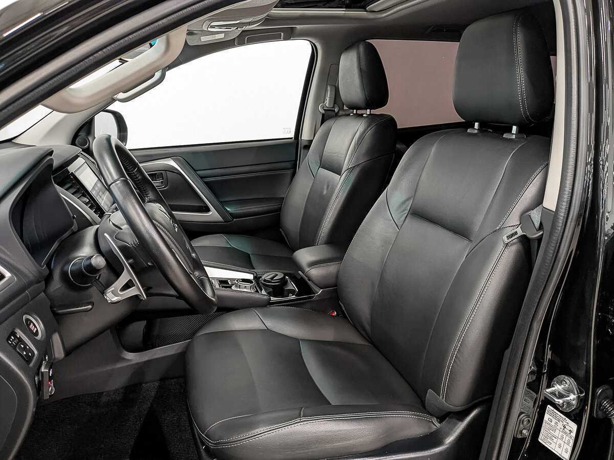 Mitsubishi Montero Sport, 2021 Фото №18