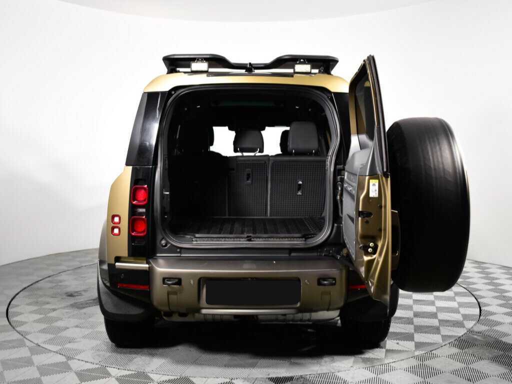 Land Rover Defender 110, 2021 Фото №18