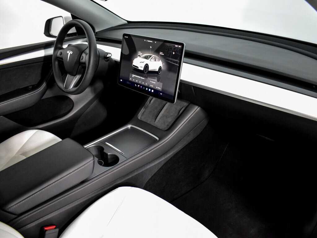 Tesla Model Y Performance, 2022 Фото №10