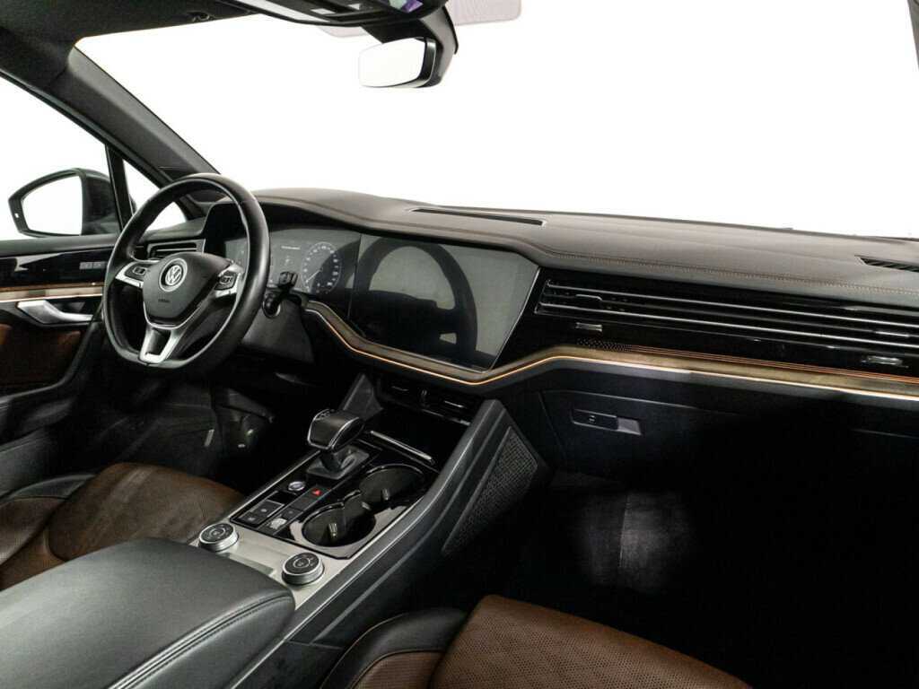 Volkswagen Touareg, 2019 Фото №9