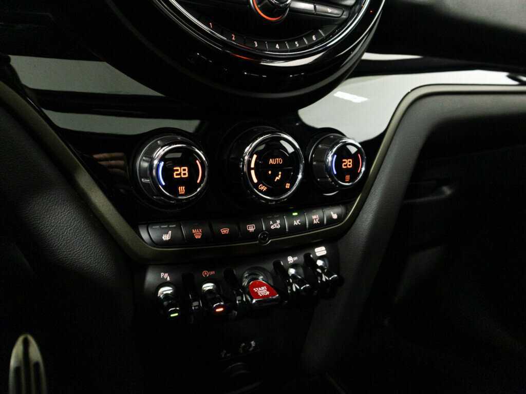 Mini Countryman JCW John Cooper Works, 2018 Фото №17