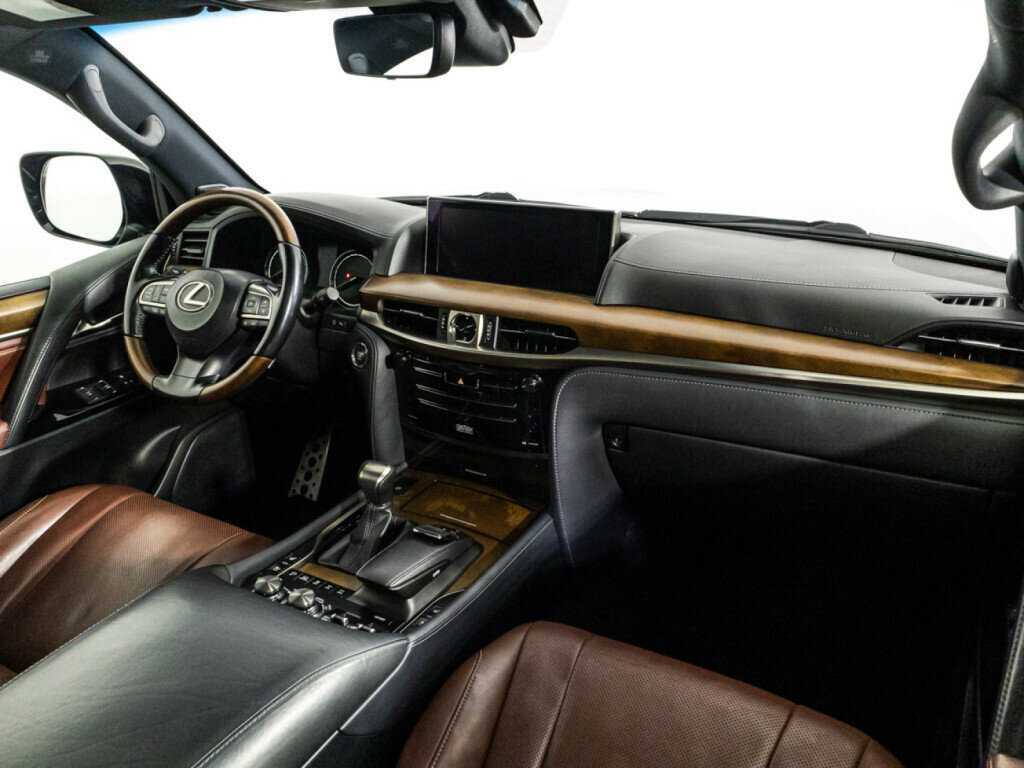 Lexus LX 570, 2018 Фото №9