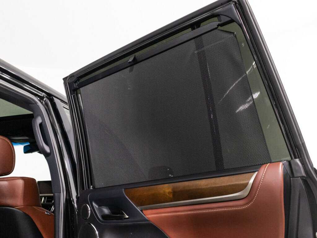 Lexus LX 570, 2018 Фото №30