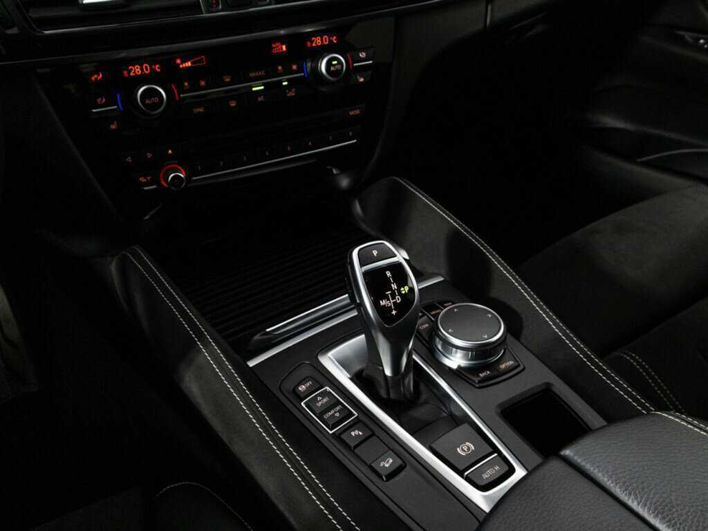 BMW X6 30d, 2018 Фото №20