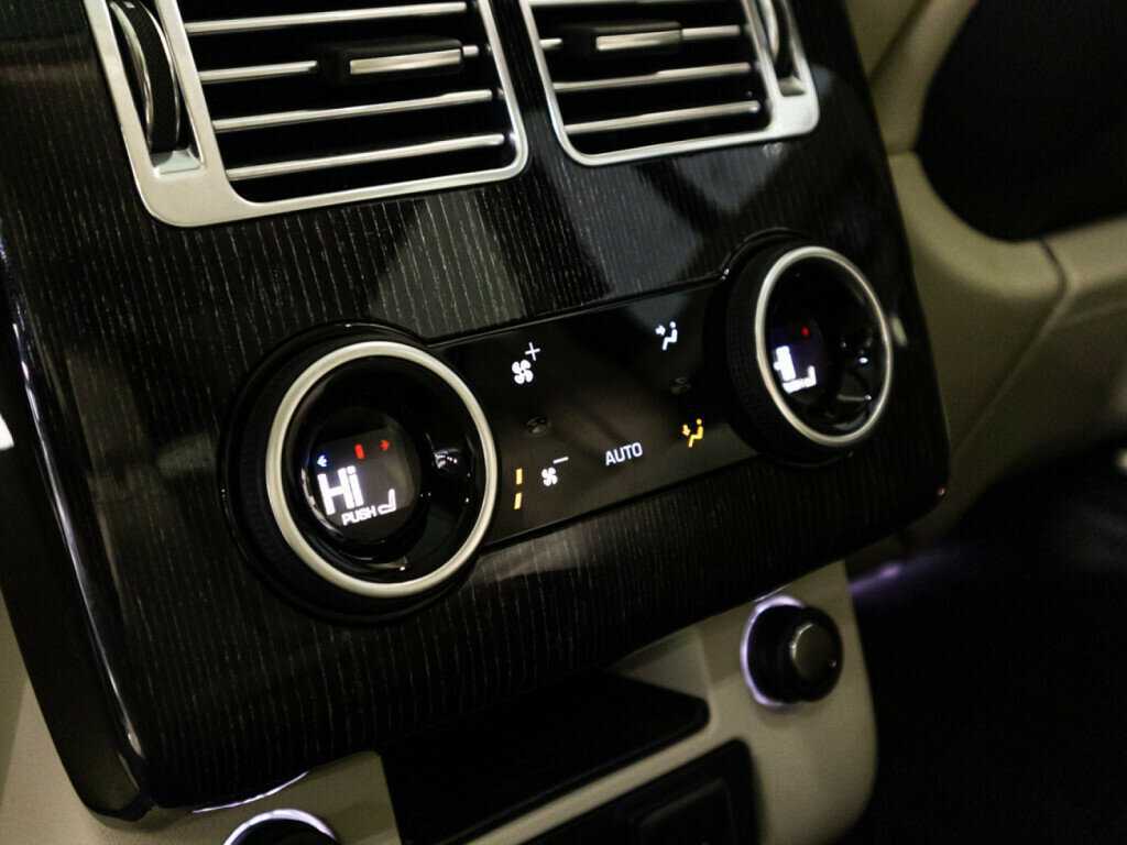 Land Rover Range Rover, 2019 Фото №25