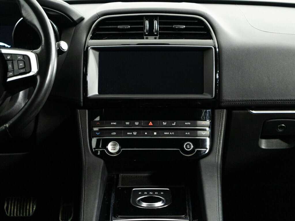 Jaguar F-Pace, 2019 Фото №14