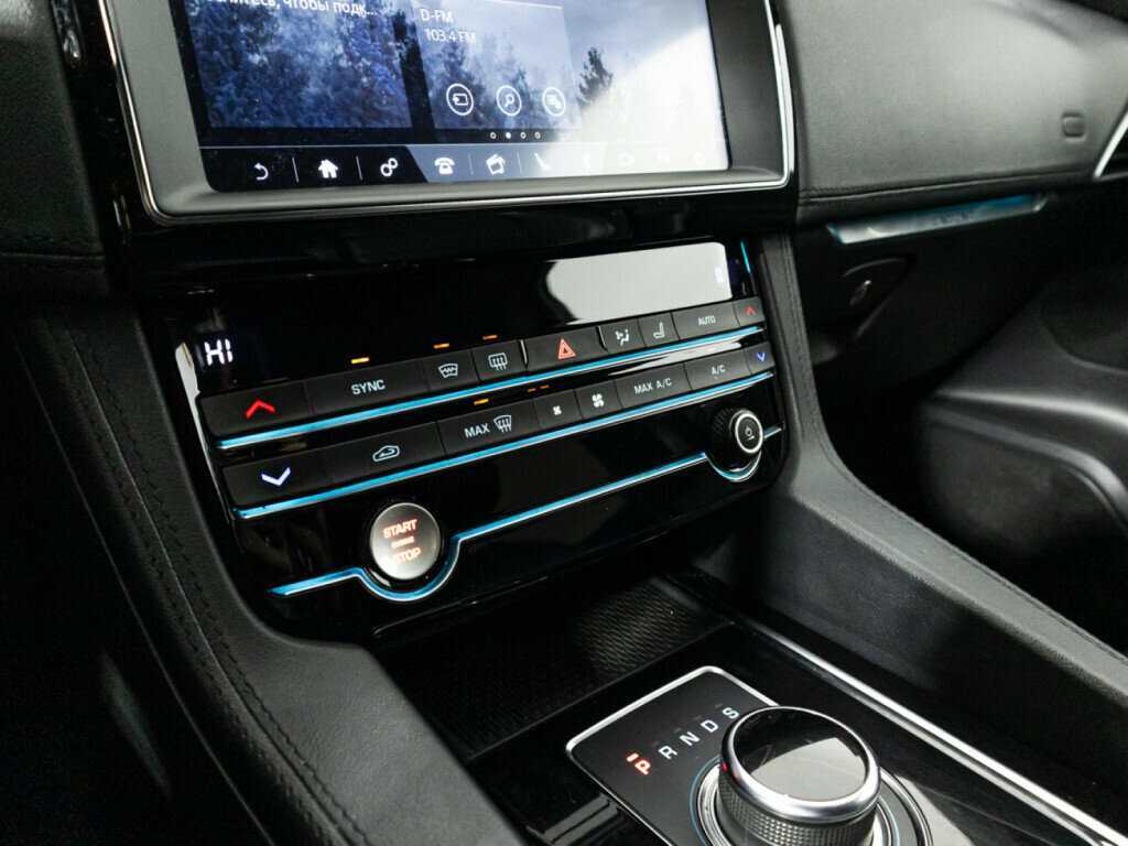 Jaguar F-Pace, 2019 Фото №17