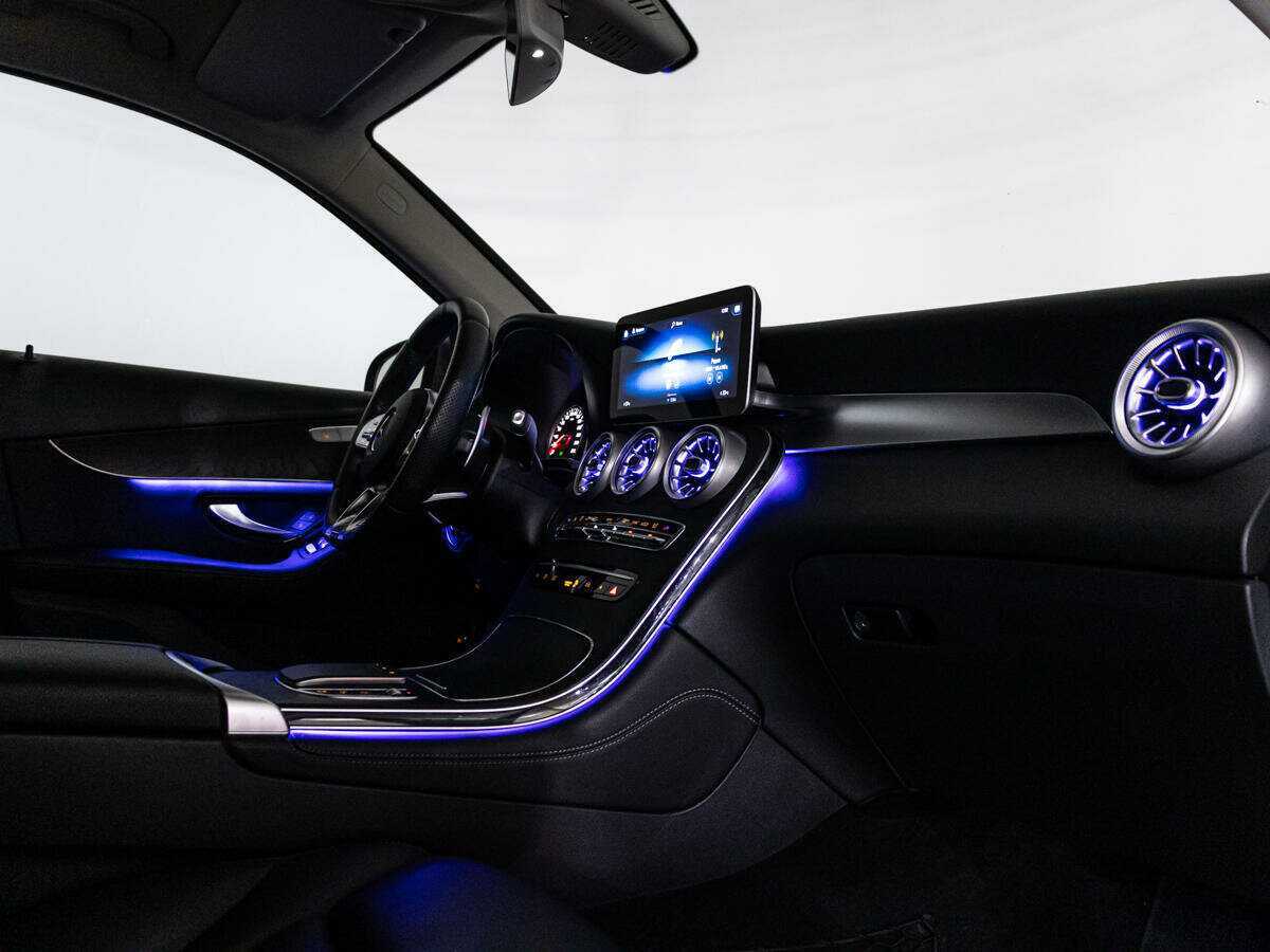 Mercedes-Benz GLC 200, 2019 Фото №22