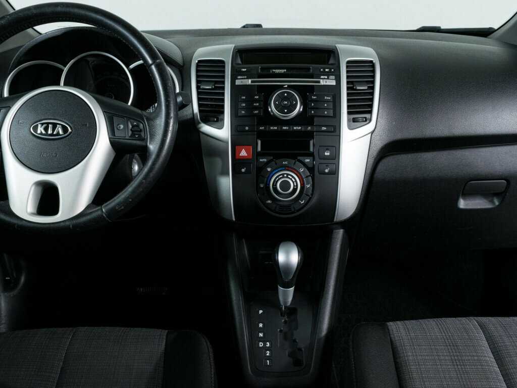 Kia Venga, 2011 Фото №9