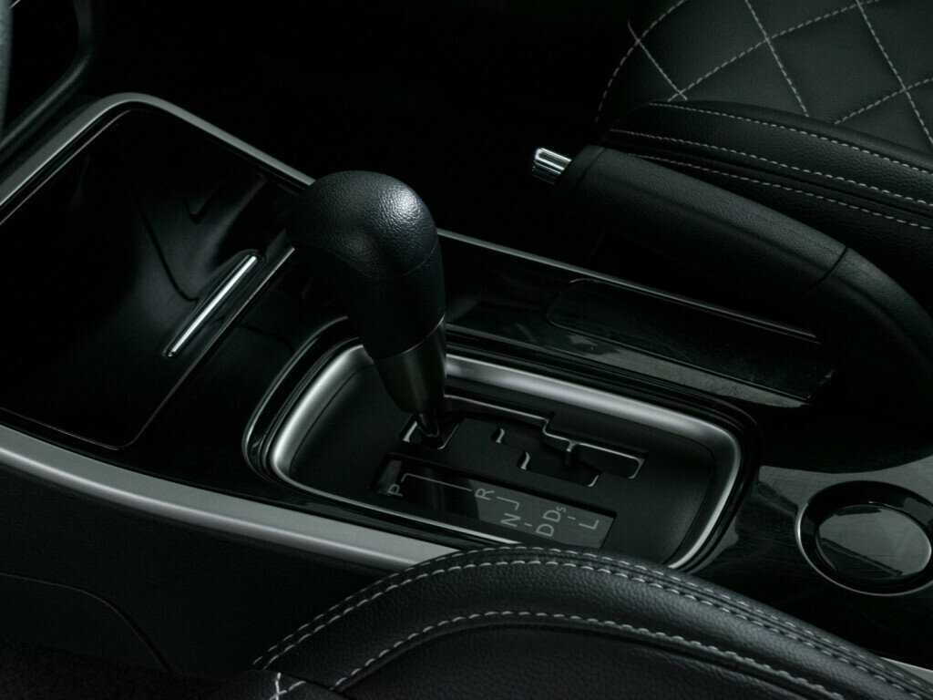 Mitsubishi Outlander, 2022 Фото №14