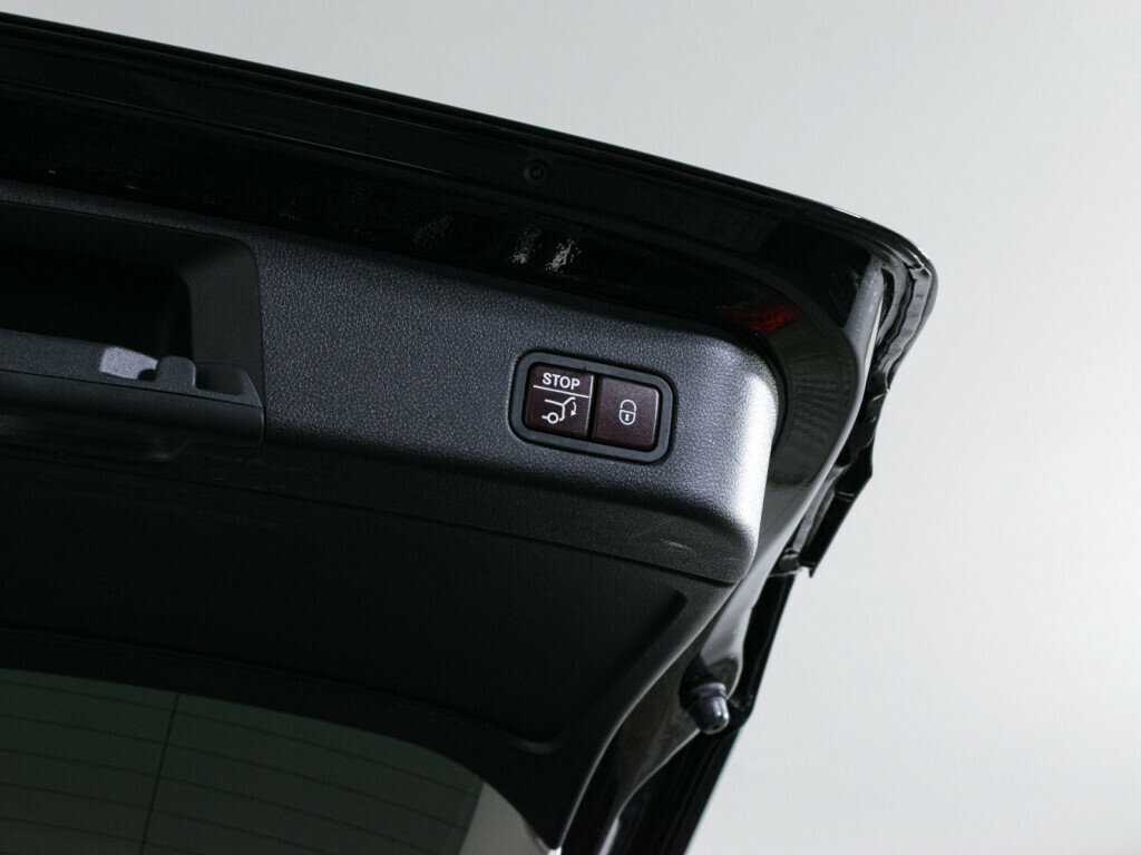 Mercedes-Benz GLE 300, 2015 Фото №10