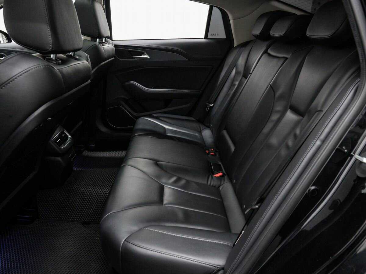 Hongqi H5, 2022 Фото №14