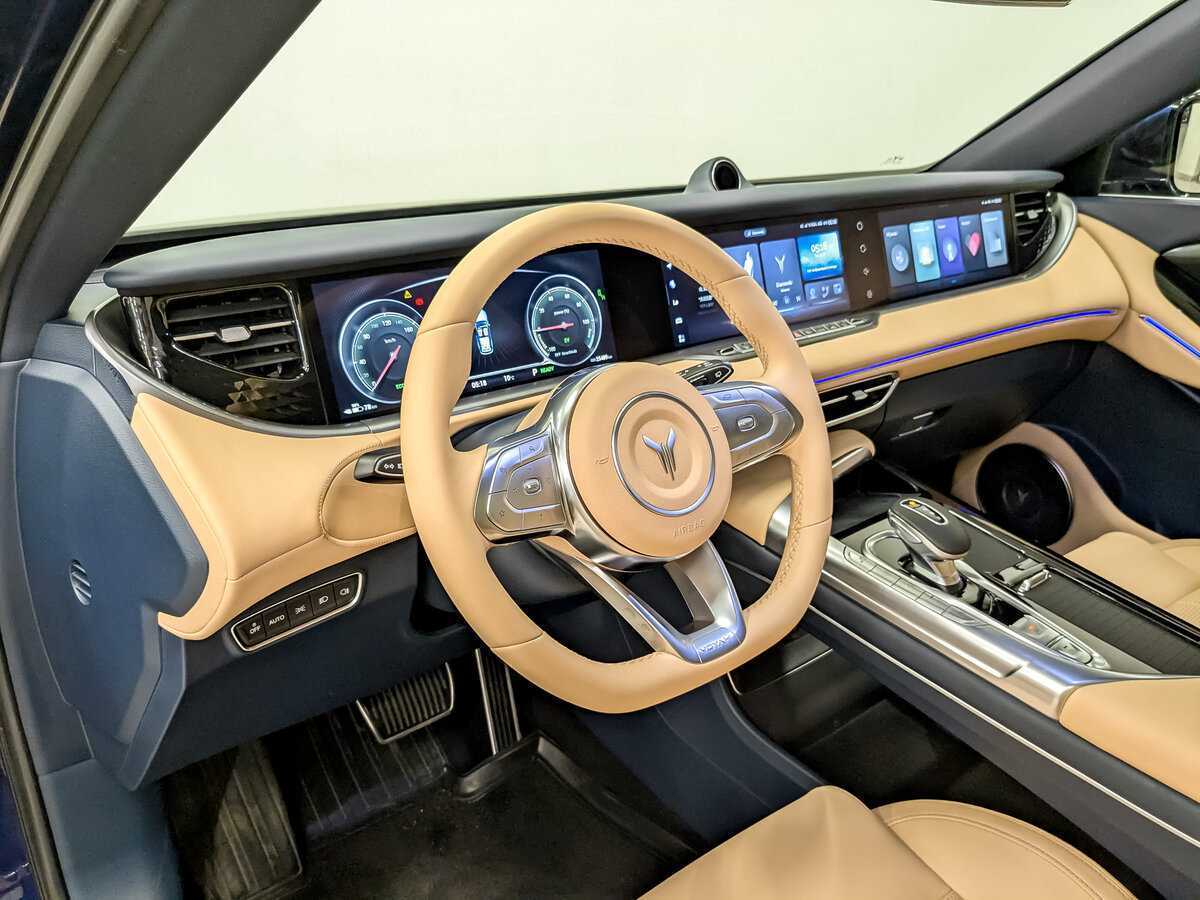 Voyah Free EVR, 2023 Фото №16