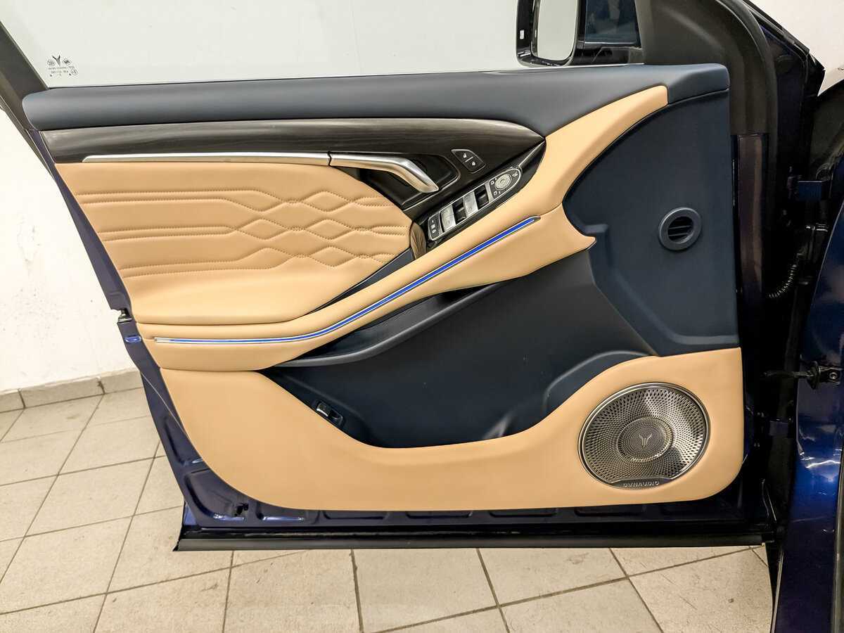 Voyah Free EVR, 2023 Фото №17