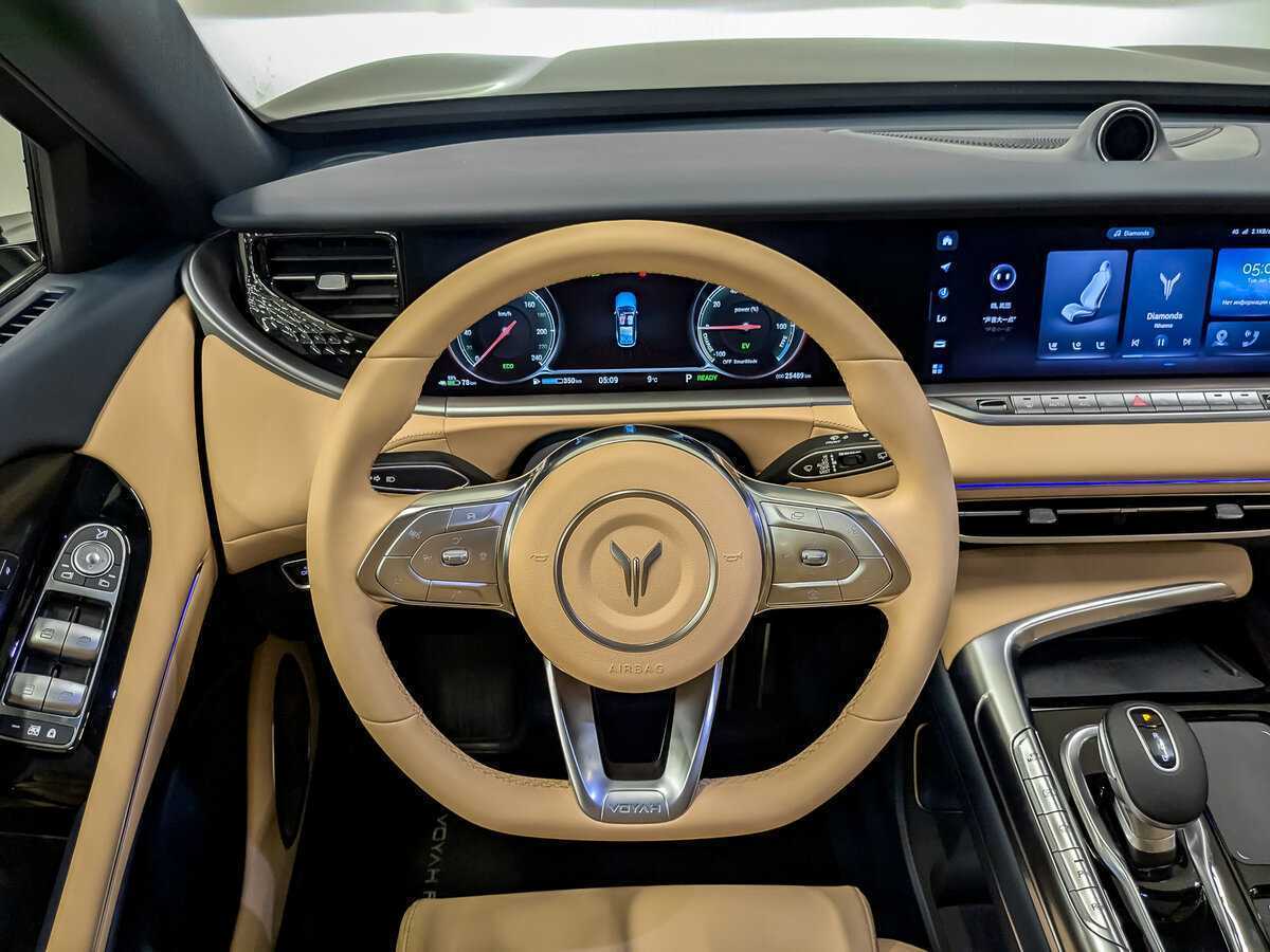 Voyah Free EVR, 2023 Фото №20