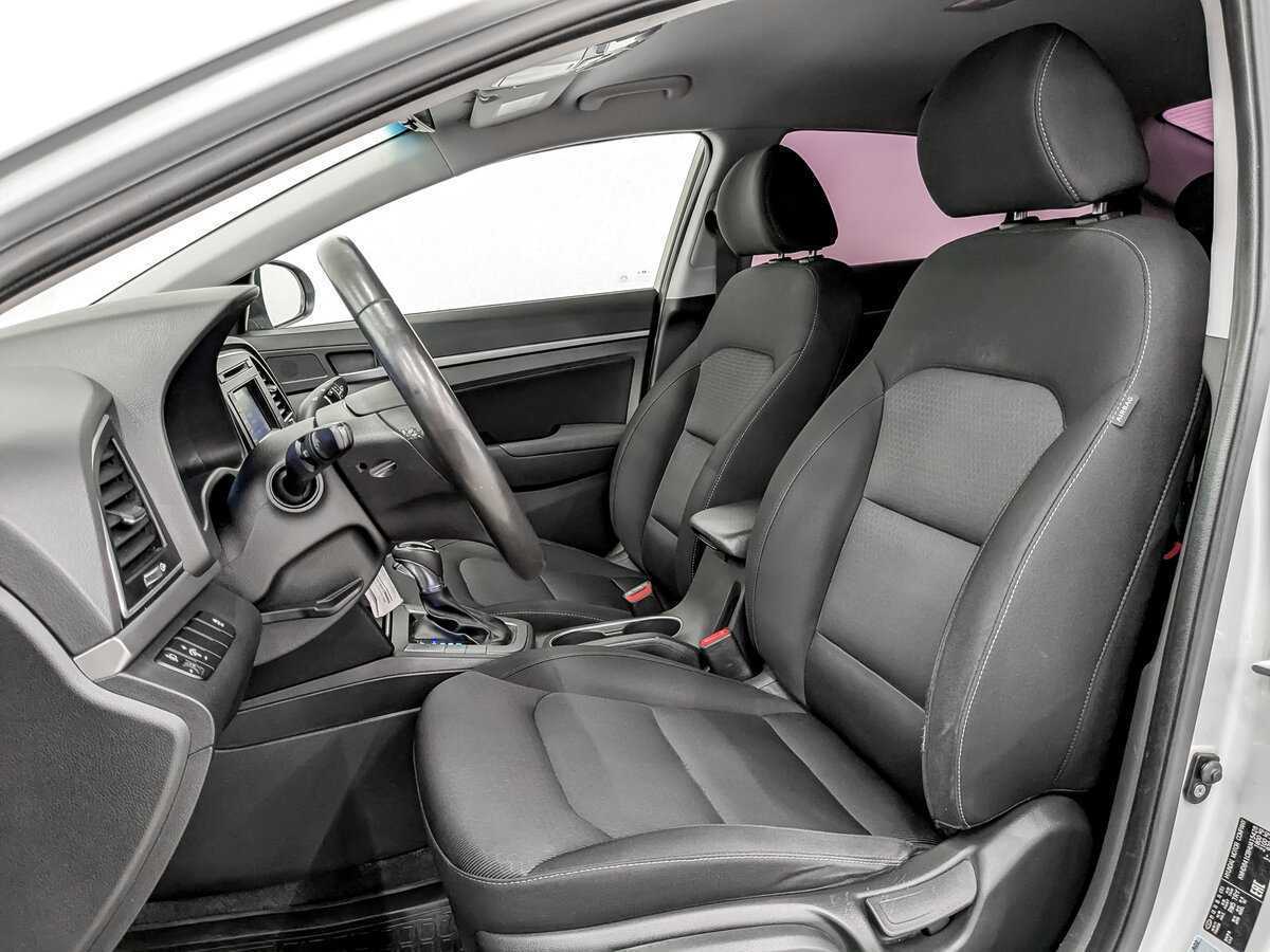 Hyundai Elantra, 2017 Фото №18
