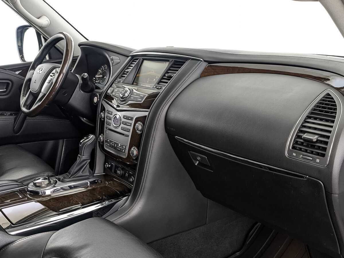 Infiniti QX80, 2018 Фото №15