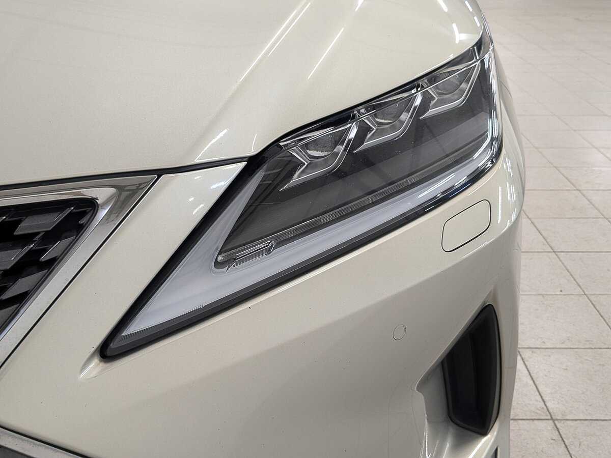 Lexus RX 300, 2019 Фото №11