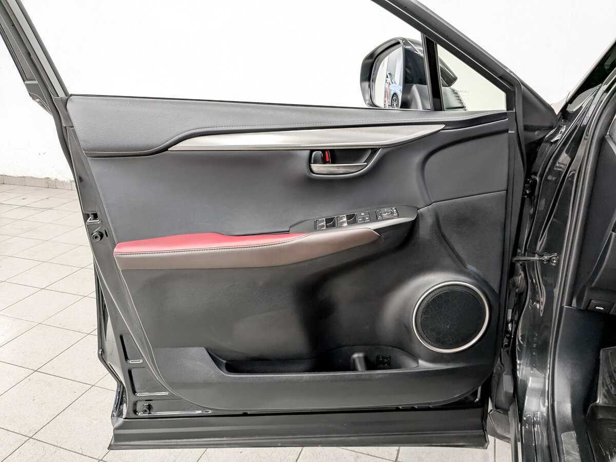 Lexus NX 300, 2018 Фото №19