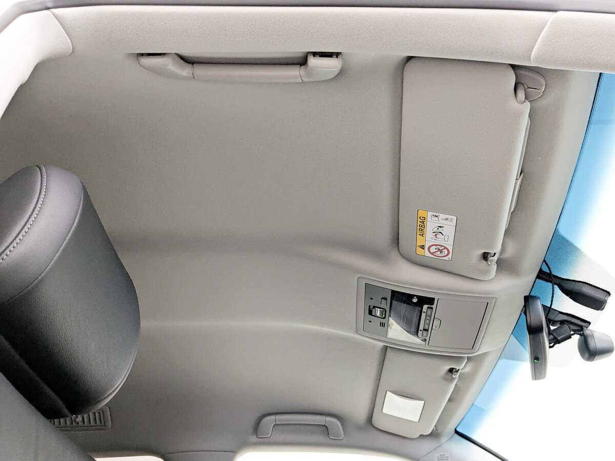 Toyota Land Cruiser, 2020 Фото №23