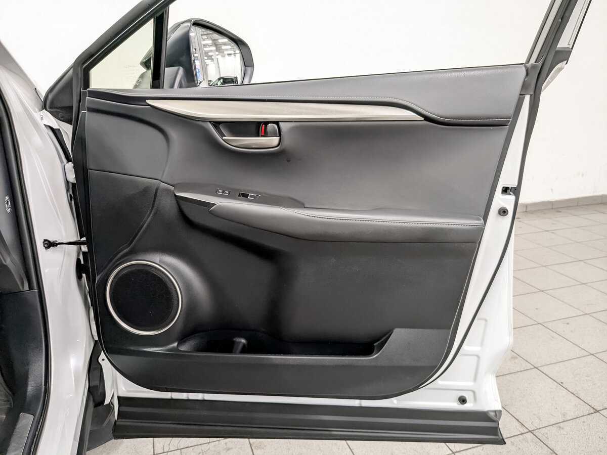 Lexus NX 200, 2021 Фото №24