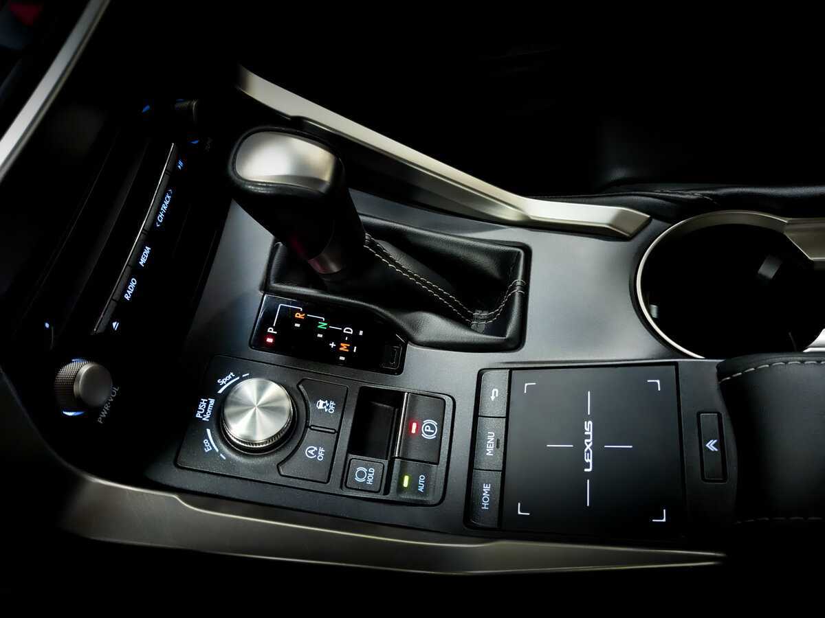 Lexus NX 200, 2021 Фото №28