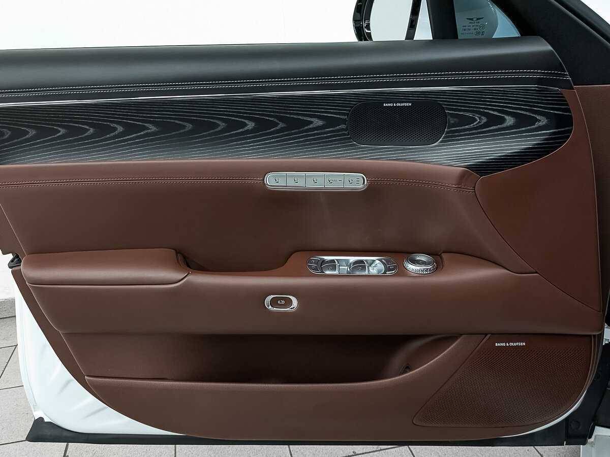 Genesis G90, 2022 Фото №18