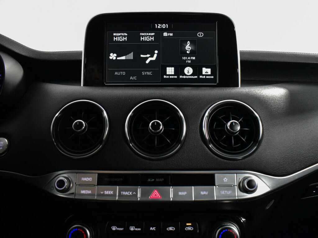 Kia Stinger, 2018 Фото №15