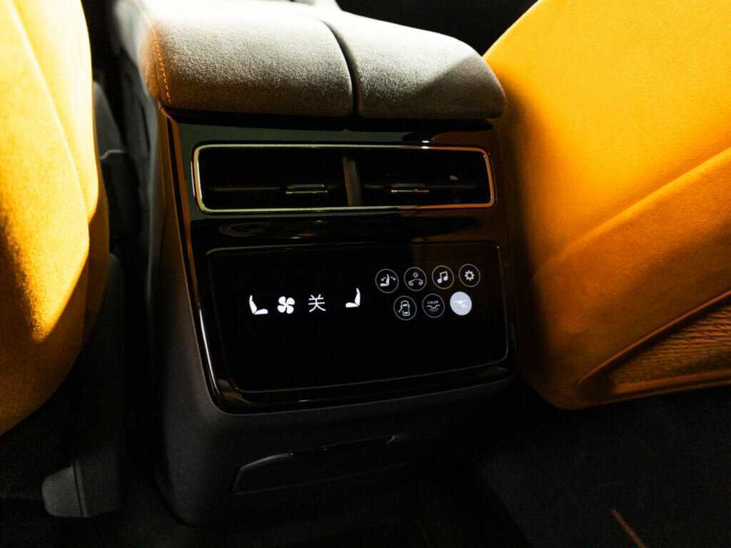 Zeekr 001 100 kWh, 2023 Фото №26